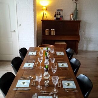 Tafel gebruikt eiken broodkasten