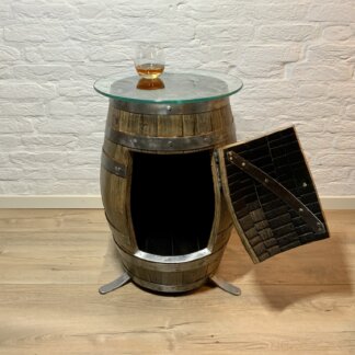 Tuthilltown Bourbon Whisky vat kast front